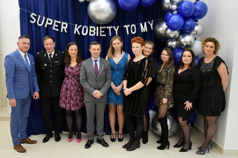 Świętowały już Dzień Kobiet. Zobacz zdjęcia z imprezy w Kornatach