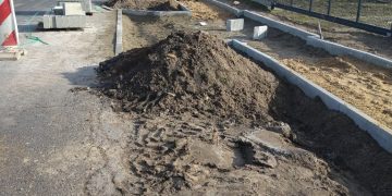 Powiat buduje chodnik w Kotuni