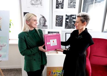 MDK przyjazny kobietom. „Różowa skrzyneczka” w damskiej toalecie