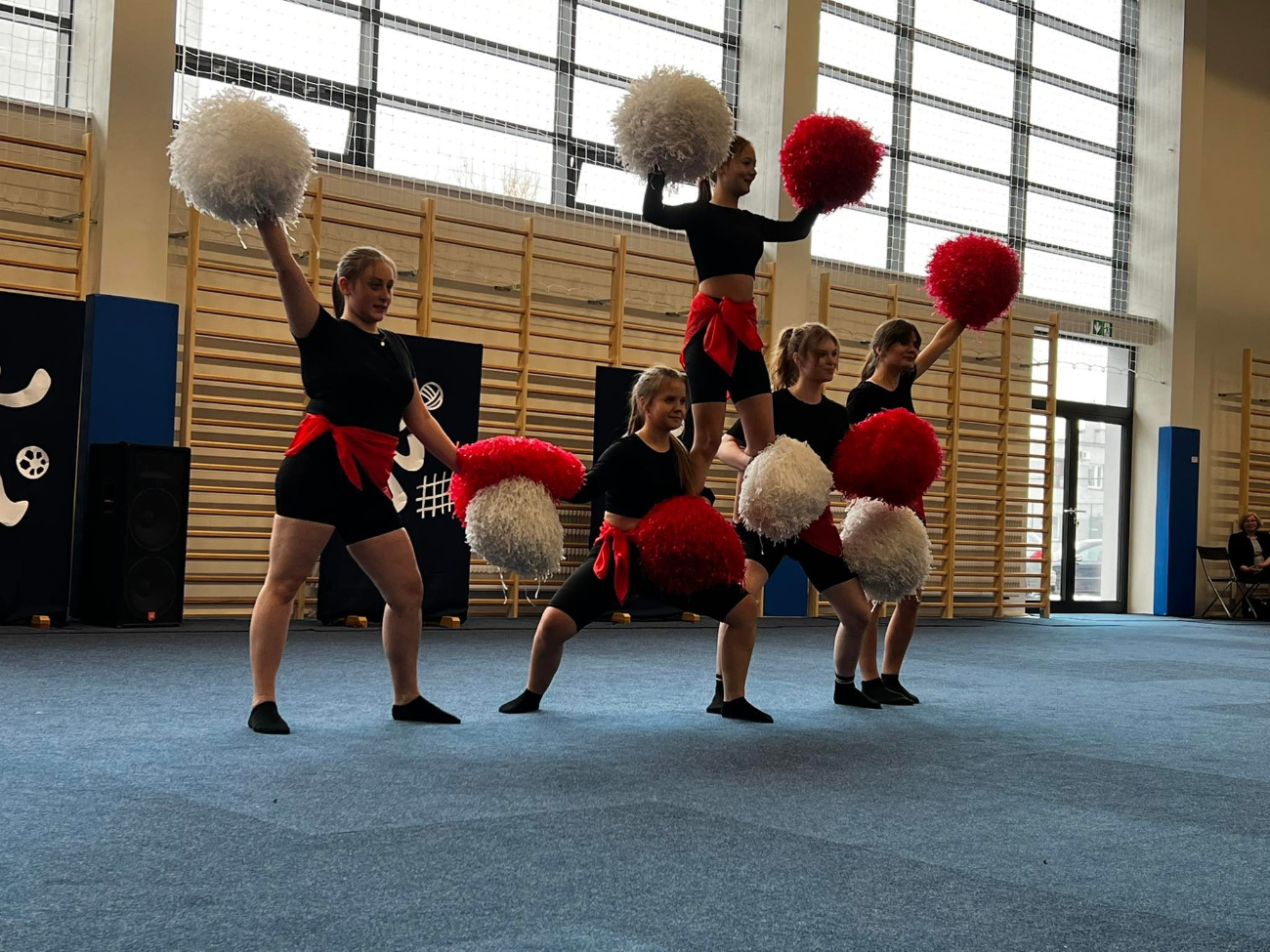 Czekali na nią 20 lat. Hala sportowa oficjalnie otwarta