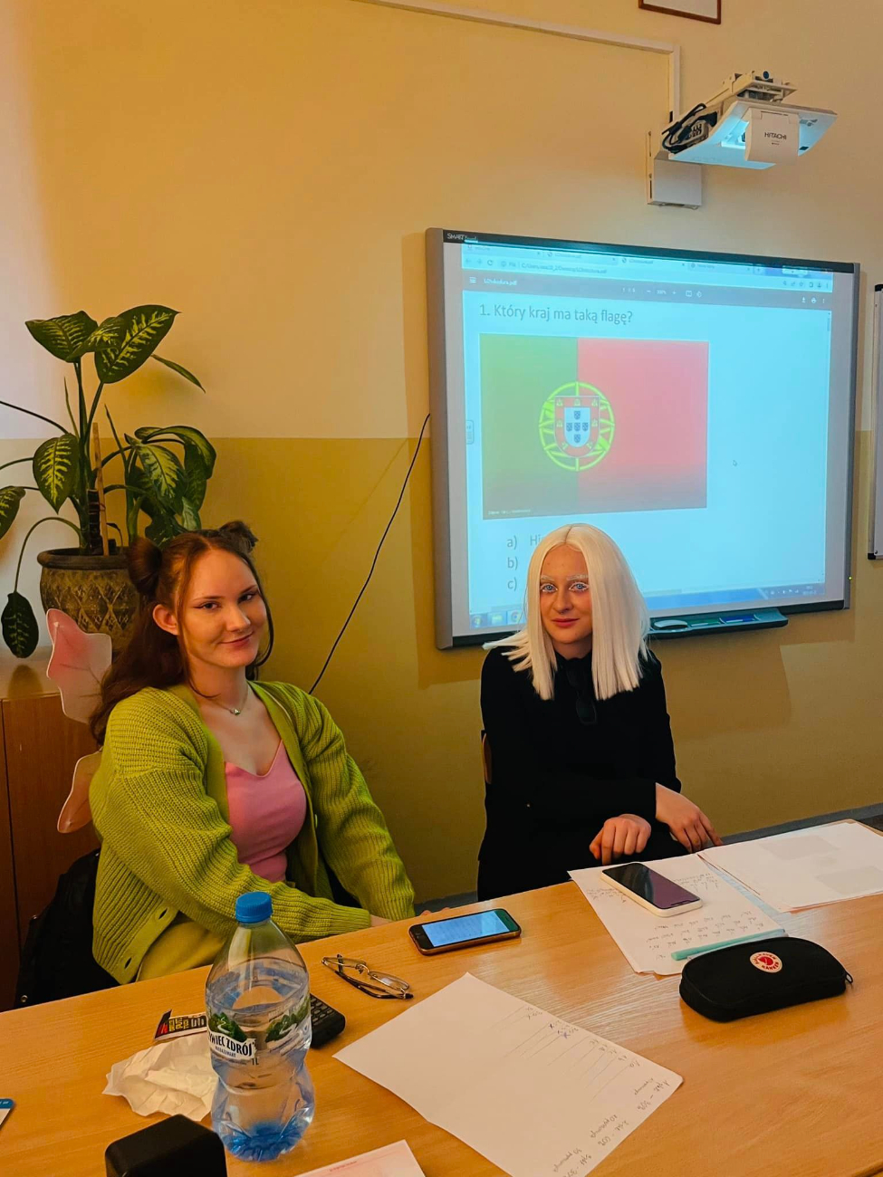 Dzisiaj nie ma lekcji. Jest integracja i zabawa ZDJĘCIA