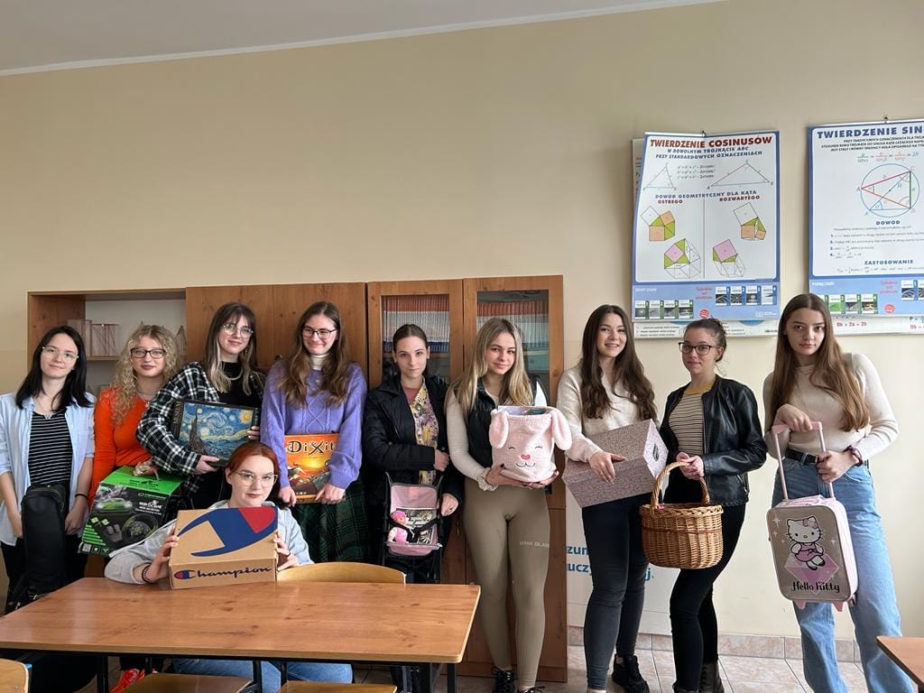 Dzisiaj bez plecaków. „Gratulujemy kreatywności!”