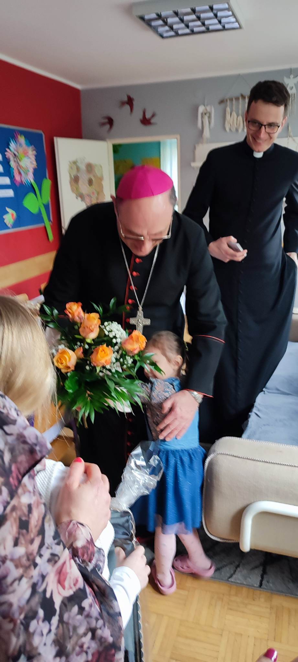 Ks. Prymas Wojciech Polak w lądkowskim Ośrodku