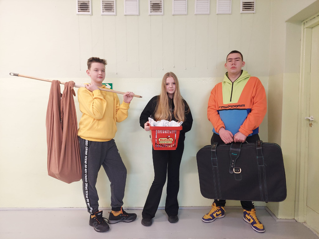 Dzisiaj bez plecaków. „Gratulujemy kreatywności!”