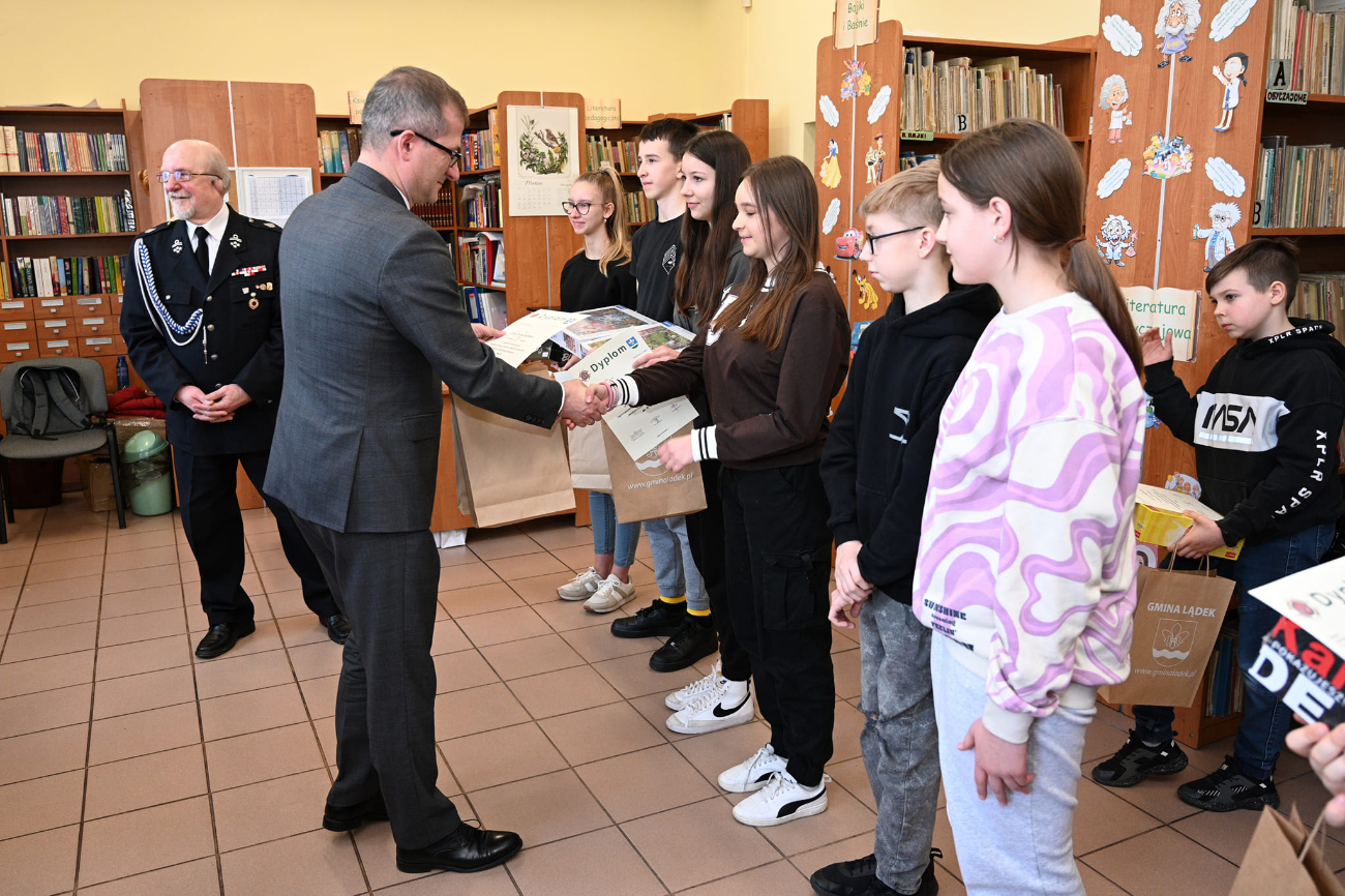 Młodzież Zapobiega Pożarom – Lądek