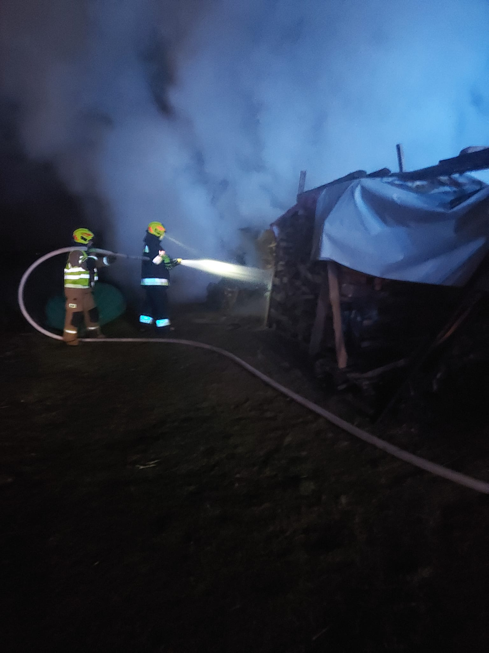 Nocna akcja strażaków