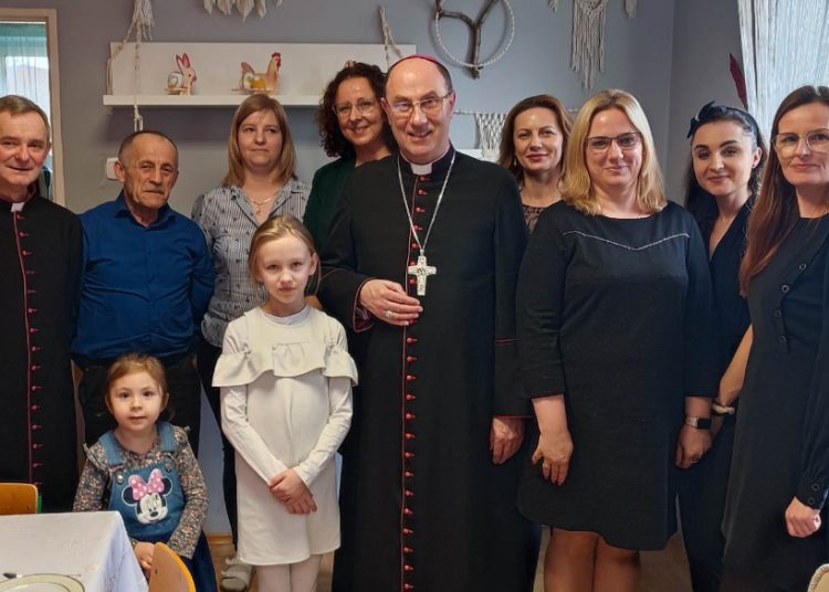 Ks. Prymas Wojciech Polak w lądkowskim Ośrodku