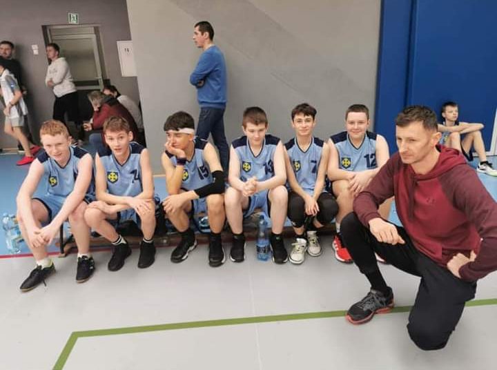 Koszykarskie złoto trójki