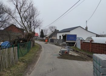 Remontują gminne drogi