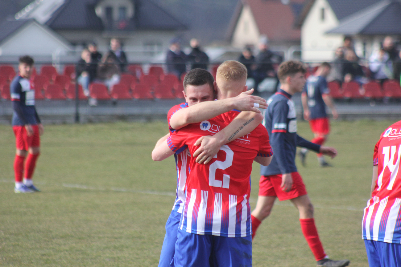 Piłkarska inauguracja wiosny. Polanin ogrywa Polonię