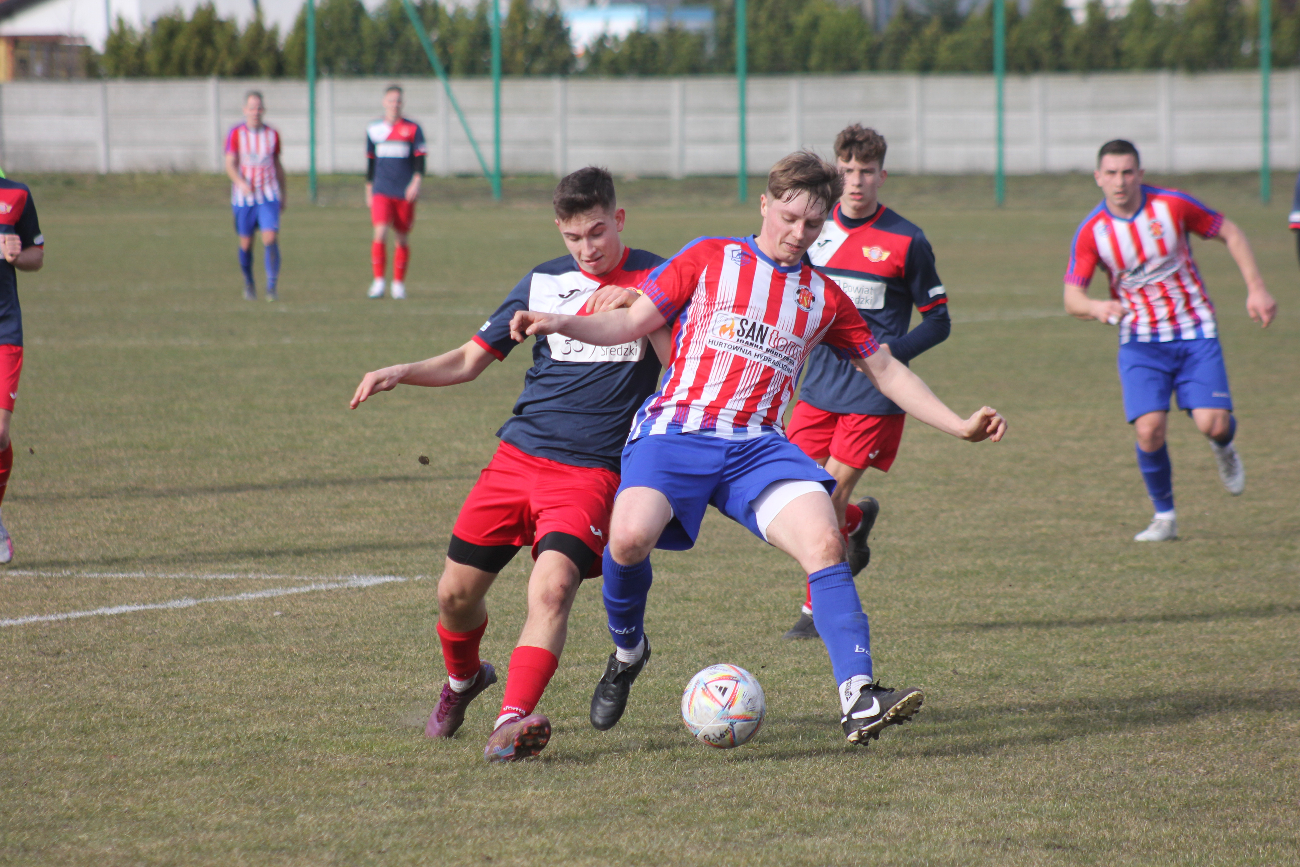 Piłkarska inauguracja wiosny. Polanin ogrywa Polonię
