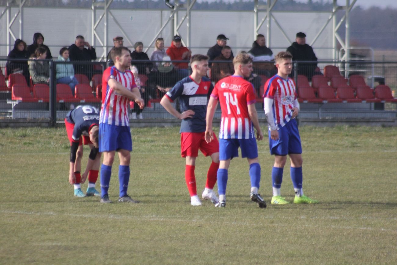 Piłkarska inauguracja wiosny. Polanin ogrywa Polonię