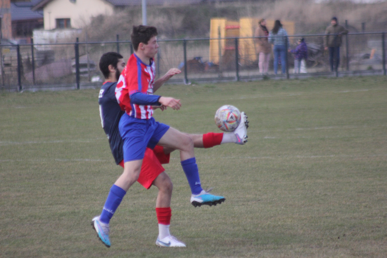 Piłkarska inauguracja wiosny. Polanin ogrywa Polonię
