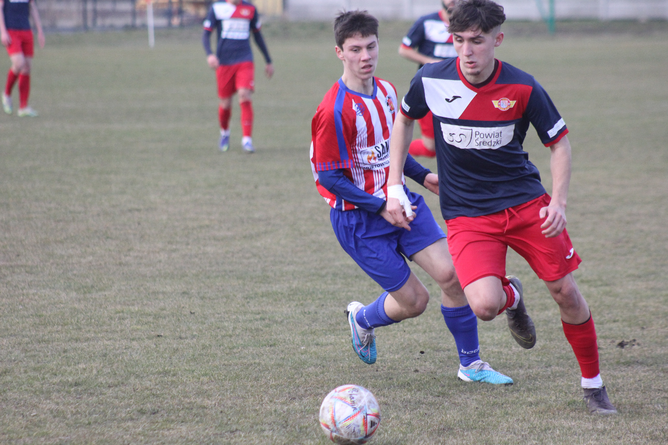 Piłkarska inauguracja wiosny. Polanin ogrywa Polonię