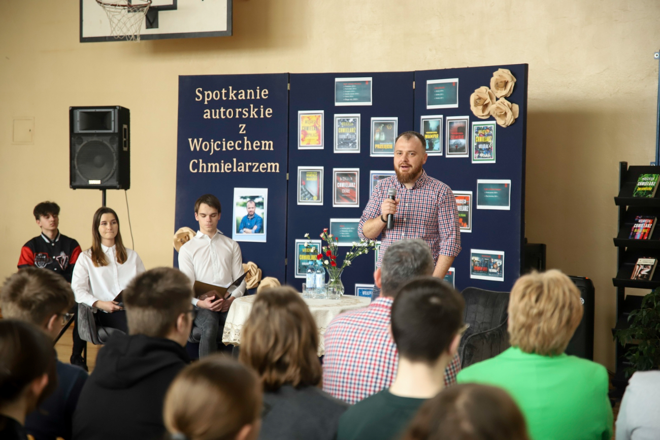 Jeden z najpopularniejszych pisarzy gościł w Słupcy