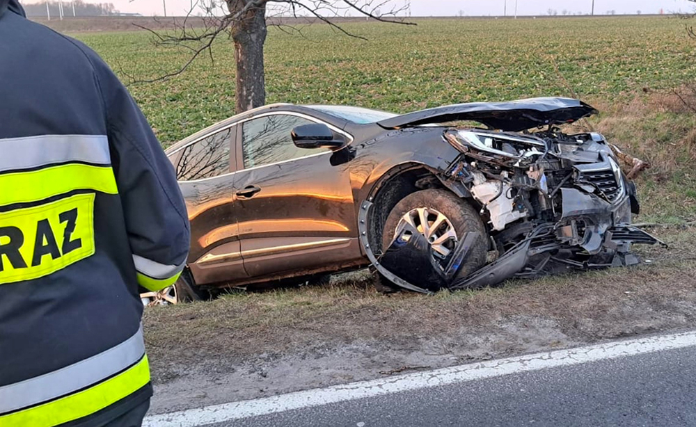 Wypadek na krajówce. Kierowca nie był trzeźwy