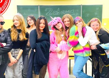 Dzisiaj nie ma lekcji. Jest integracja i zabawa ZDJĘCIA