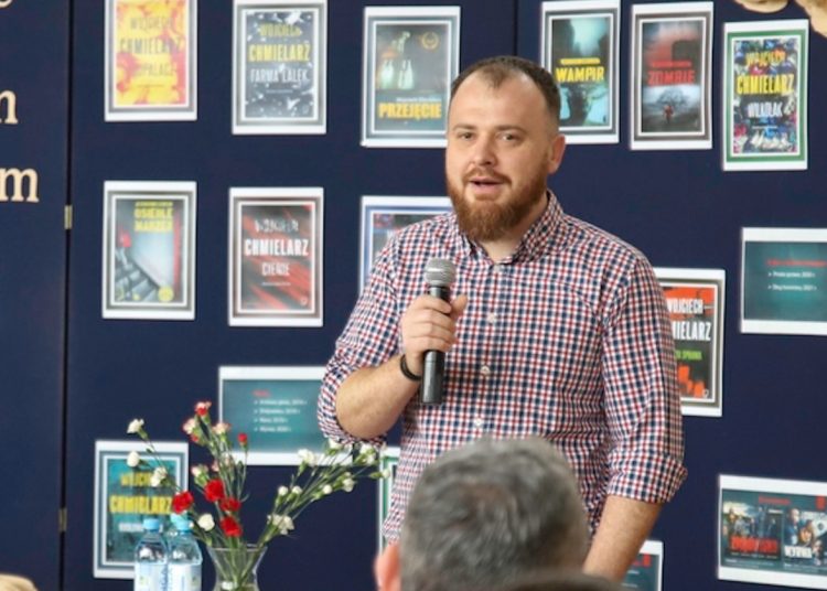 Jeden z najpopularniejszych pisarzy gościł w Słupcy