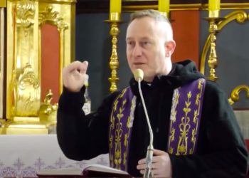 Znany ksiądz trafił do Lądu. To on stworzył Wojowników Maryi