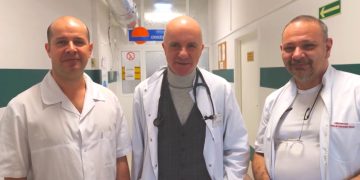 „Cały nasz zespół kocha kobiety”. Oryginalne życzenia od słupeckich medyków