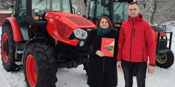 Nowy ciągnik dla Zespołu Szkół Ogólnokształcących i Zawodowych w Zagórowie