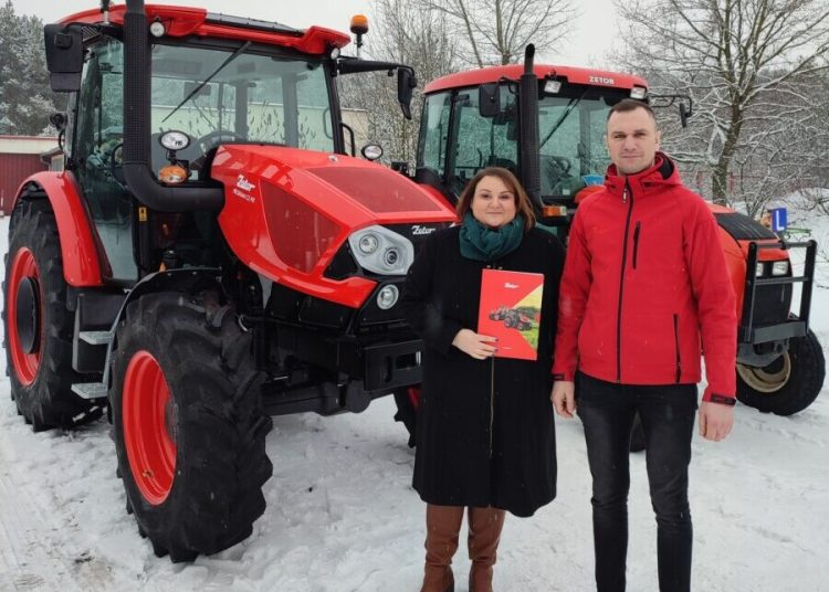 Nowy ciągnik dla Zespołu Szkół Ogólnokształcących i Zawodowych w Zagórowie