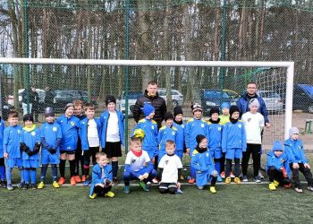 Sparingi najmłodszych adeptów futbolu