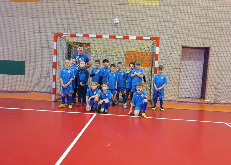 Kolejny sparing żaków