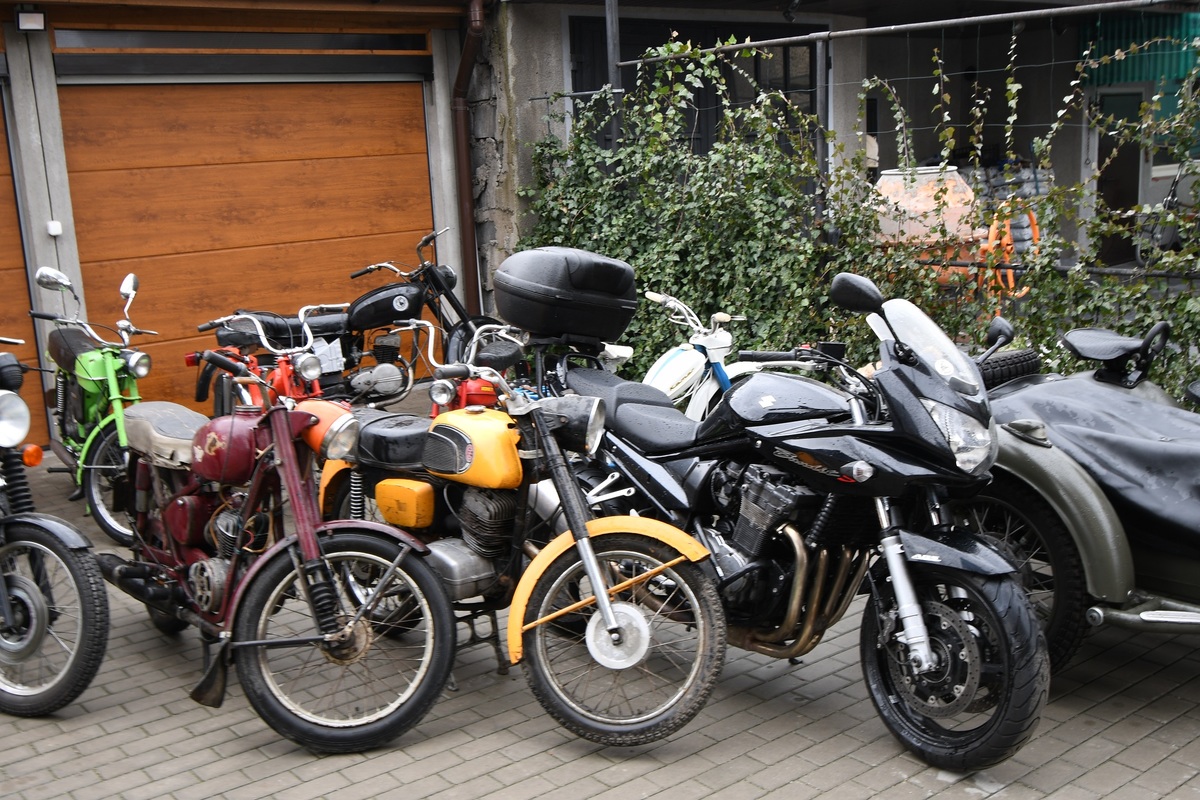Dzielnicowy z pasją. Jego miłością są stare motocykle
