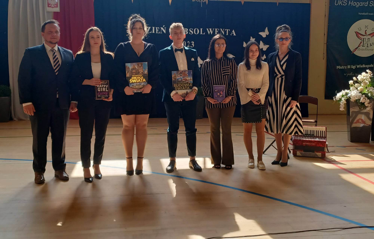 Są już absolwentami CKZiU. Pożegnali się ze szkołą