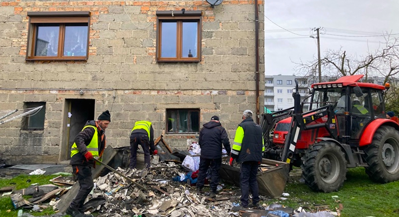 Tragedia w Strzałkowie. Gmina włącza się w pomoc