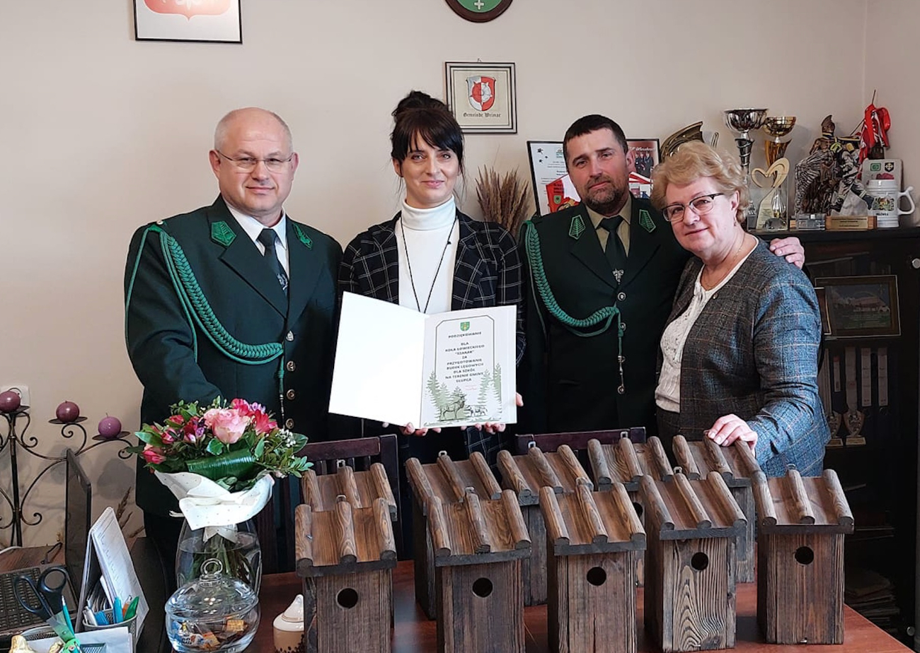 Przekazali budki lęgowe
