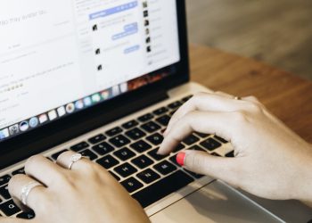 Jak reklamować firmę w Internecie? Poznaj 5 skutecznych sposobów