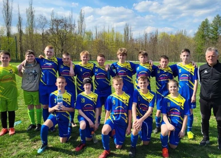 Grała piłkarska młodzież