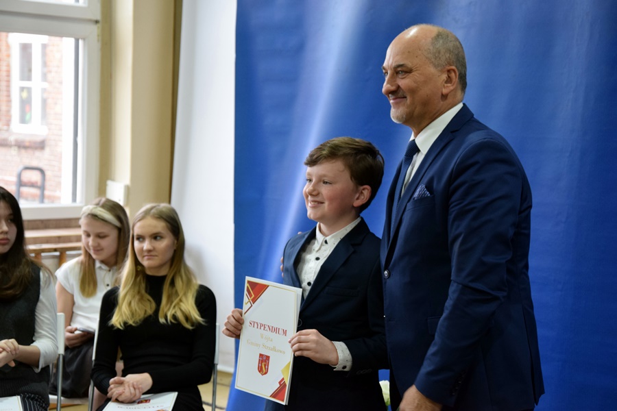 Stypendia wójta dla najzdolniejszych