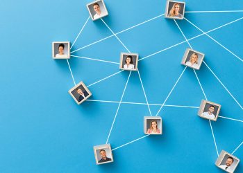 Dlaczego warto postawić na targi pracy, gdy poszukujesz zatrudnienia?