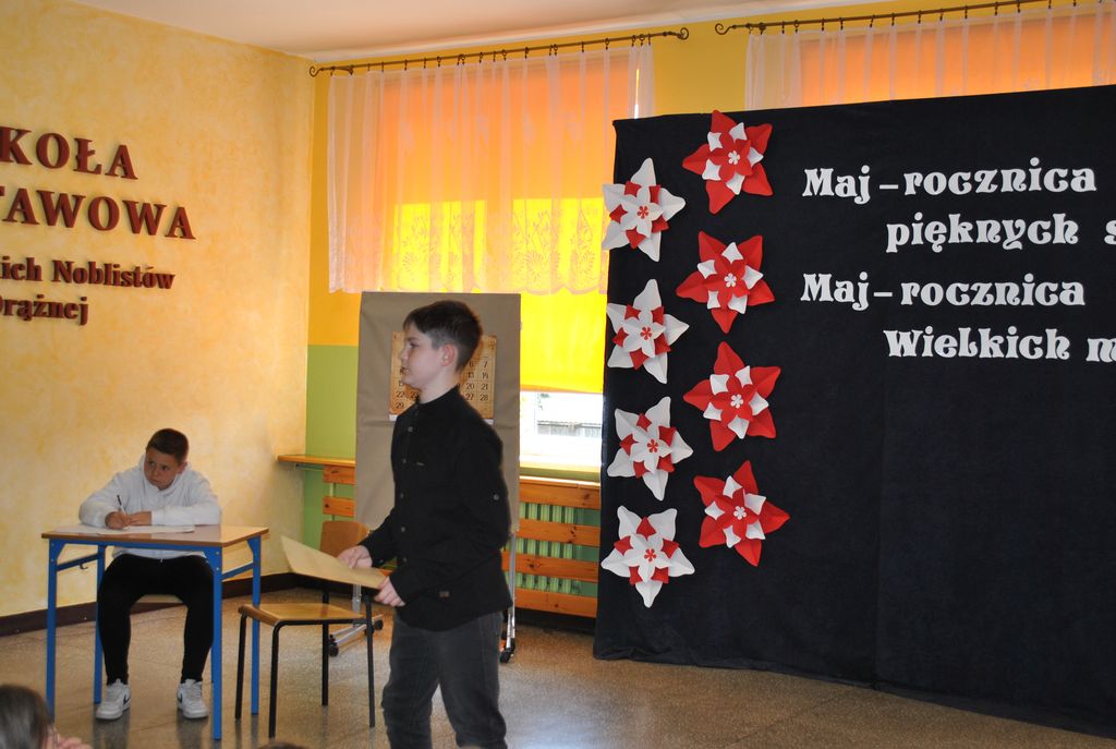 Patriotycznie w DRążnej