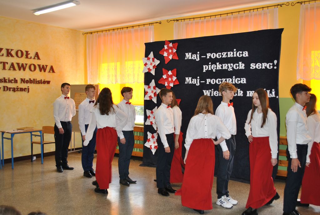 Patriotycznie w DRążnej