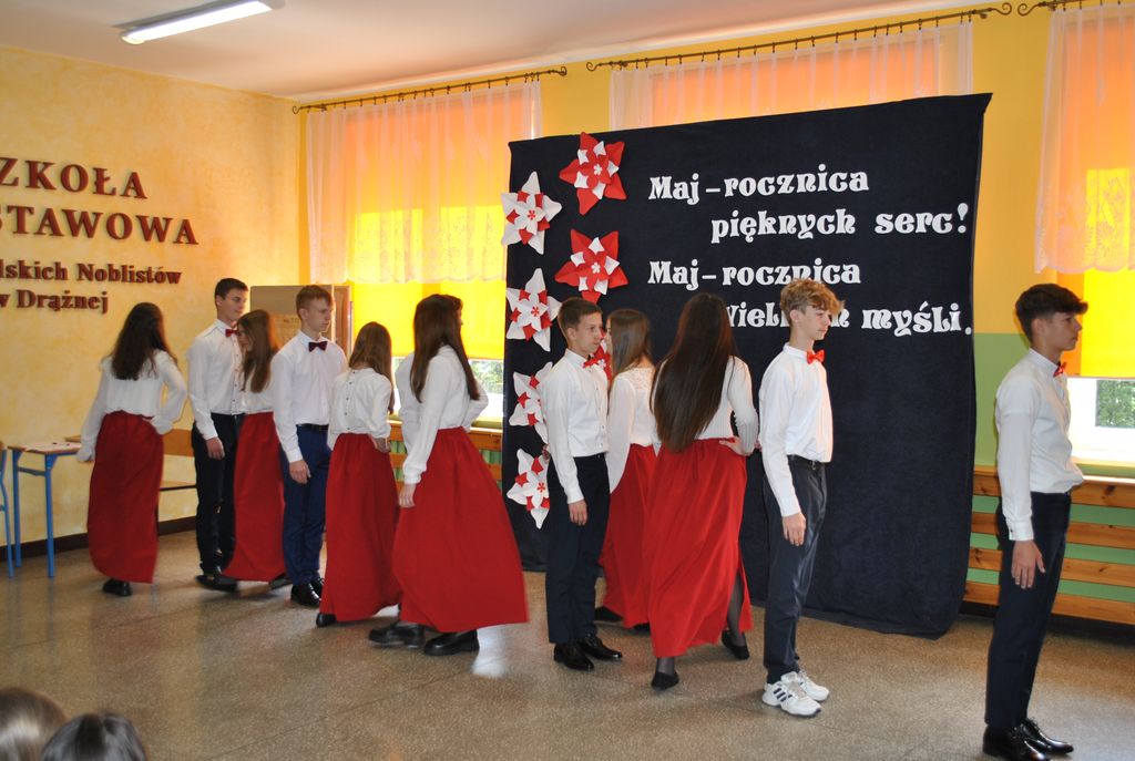 Patriotycznie w DRążnej