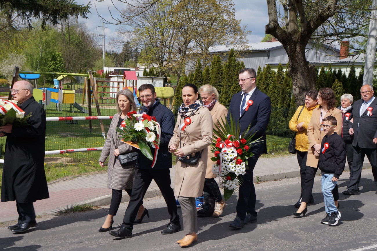 3 Maja w Ostrowitem. Zobacz zdjęcia