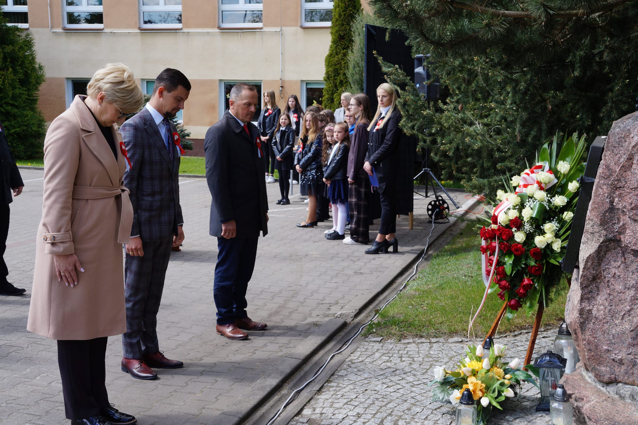 3 Maja w Ostrowitem. Zobacz zdjęcia