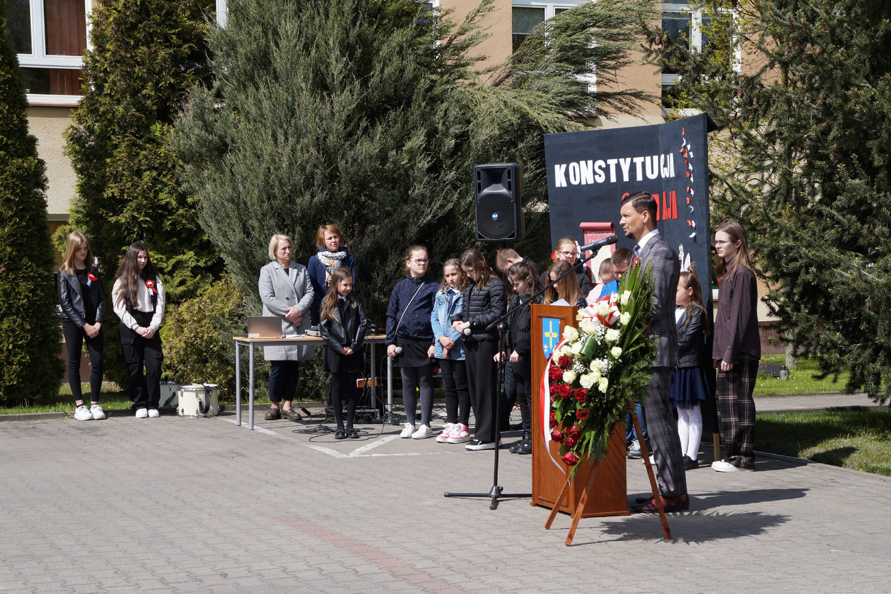 3 Maja w Ostrowitem. Zobacz zdjęcia