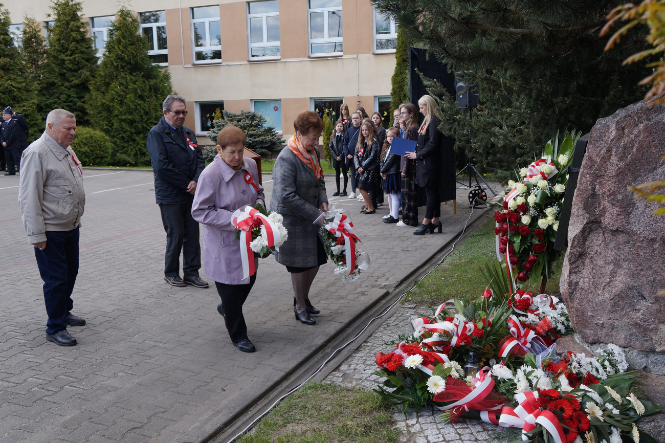 3 Maja w Ostrowitem. Zobacz zdjęcia