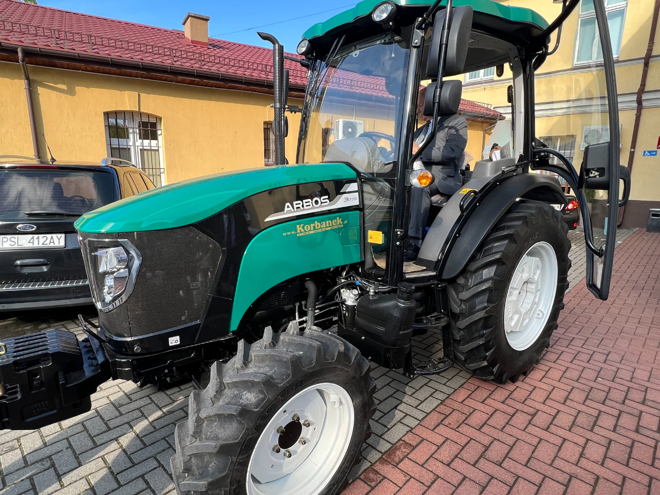 Wicestarosta testował nowy ciągnik