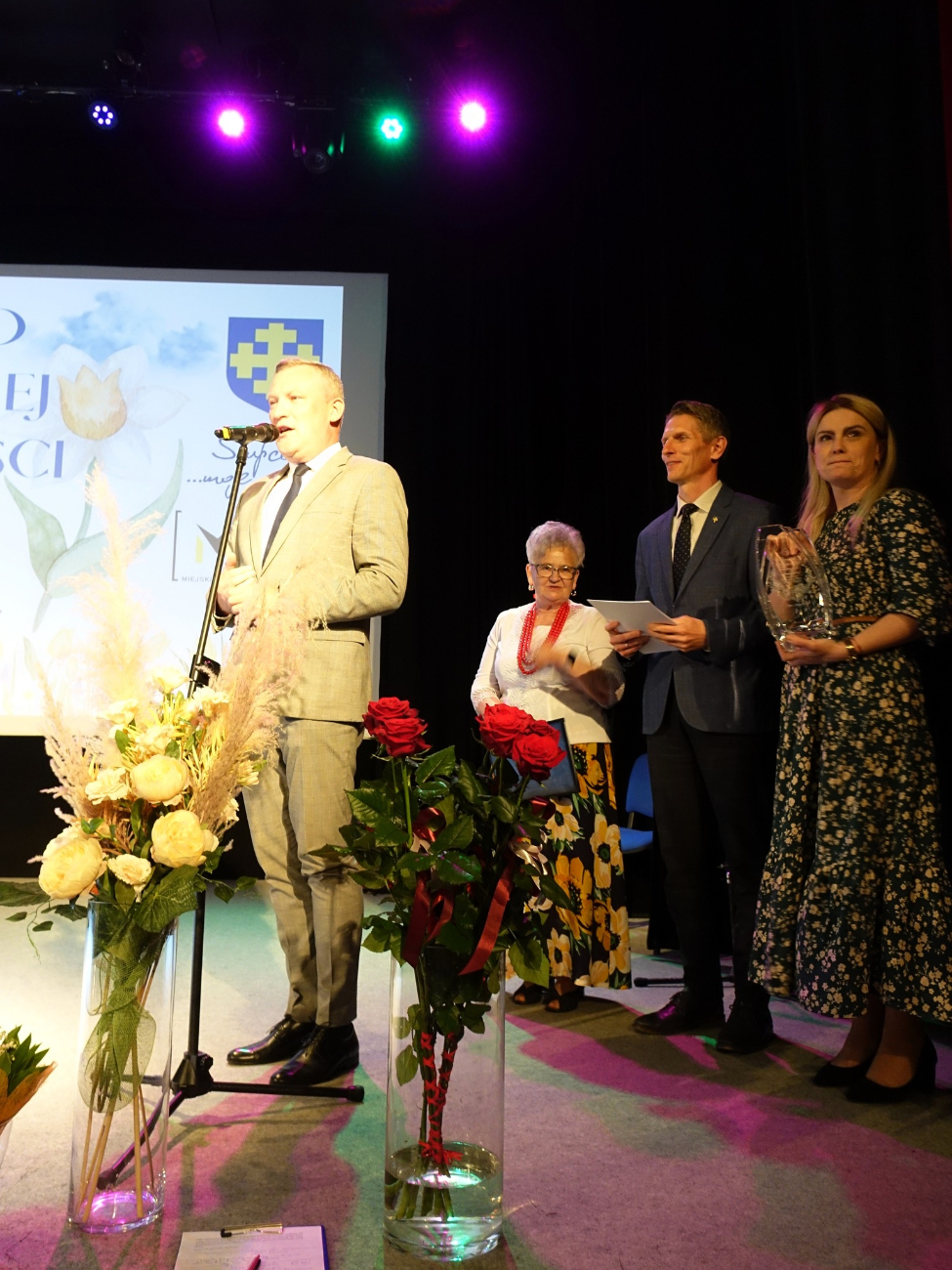 Muzyczne spotkanie seniorów w MDK ZDJĘCIA