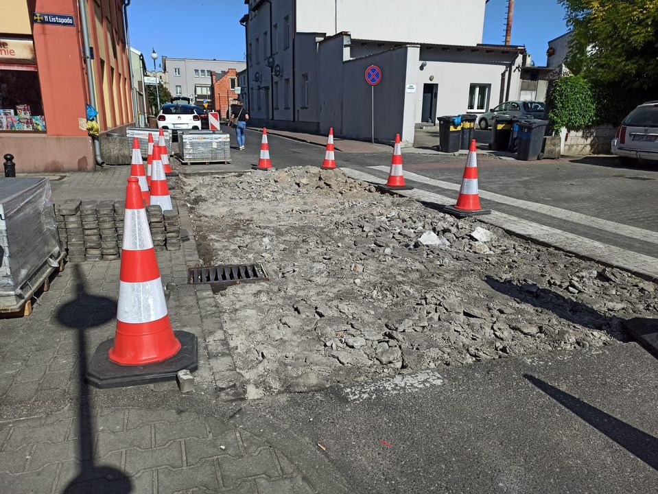 Będzie bezpieczniej na 11 listopada. Ruszyły prace