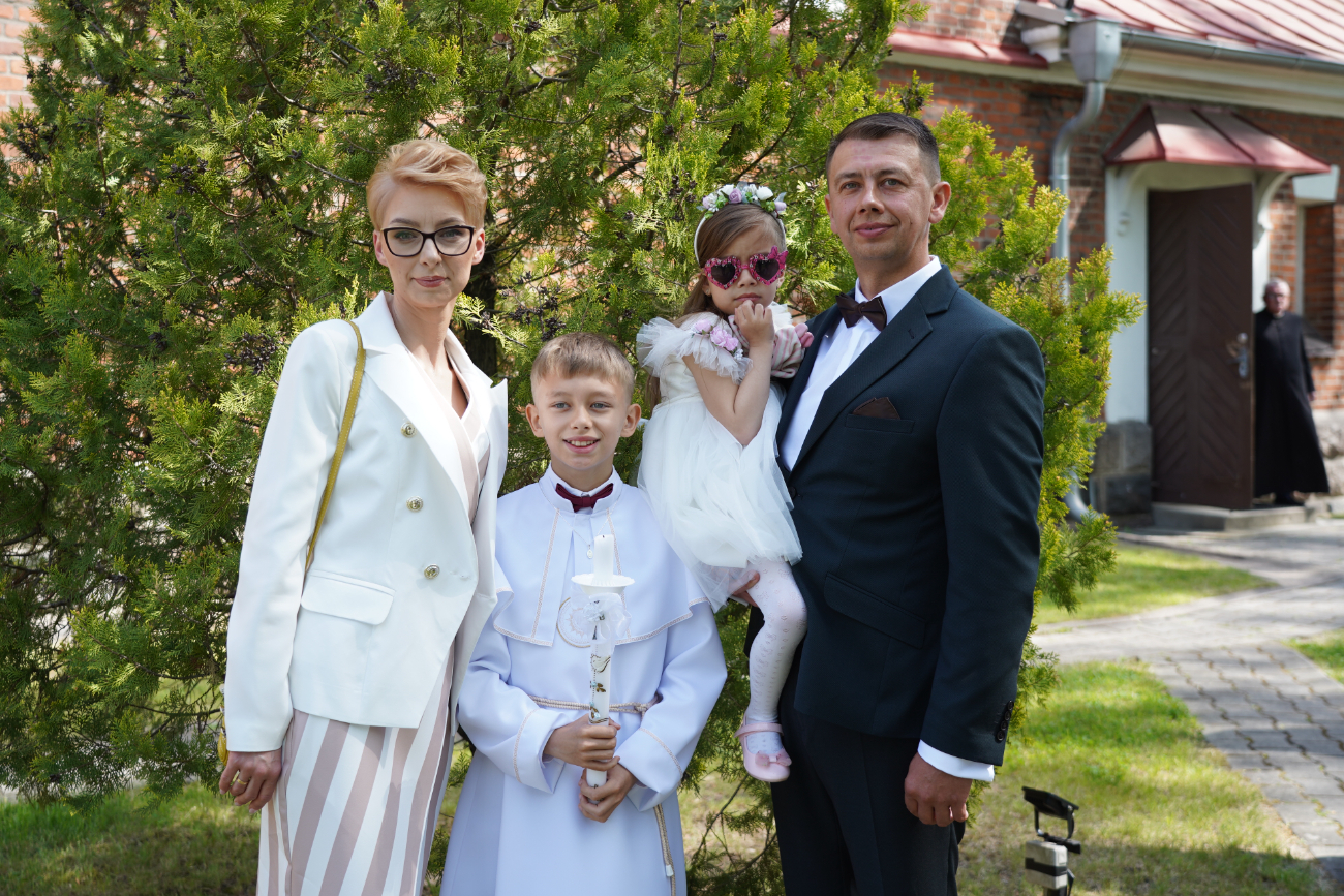 Komunia w Ostrowitem. Mamy zdjęcia