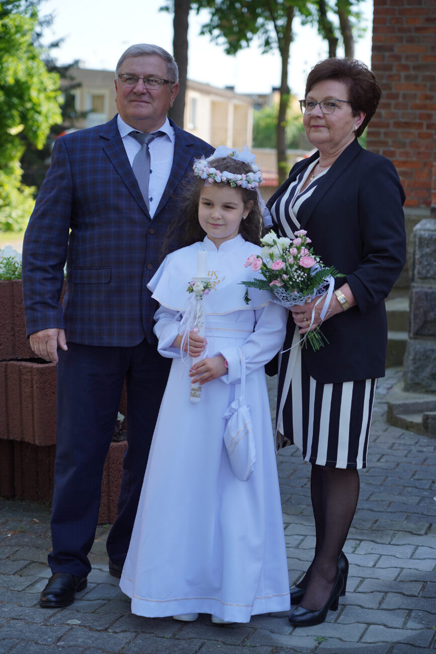 Komunia w Ostrowitem. Mamy zdjęcia