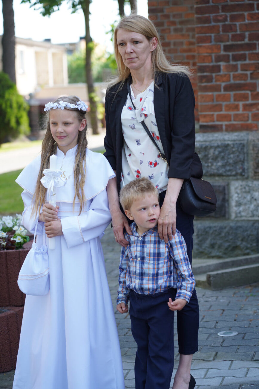 Komunia w Ostrowitem. Mamy zdjęcia