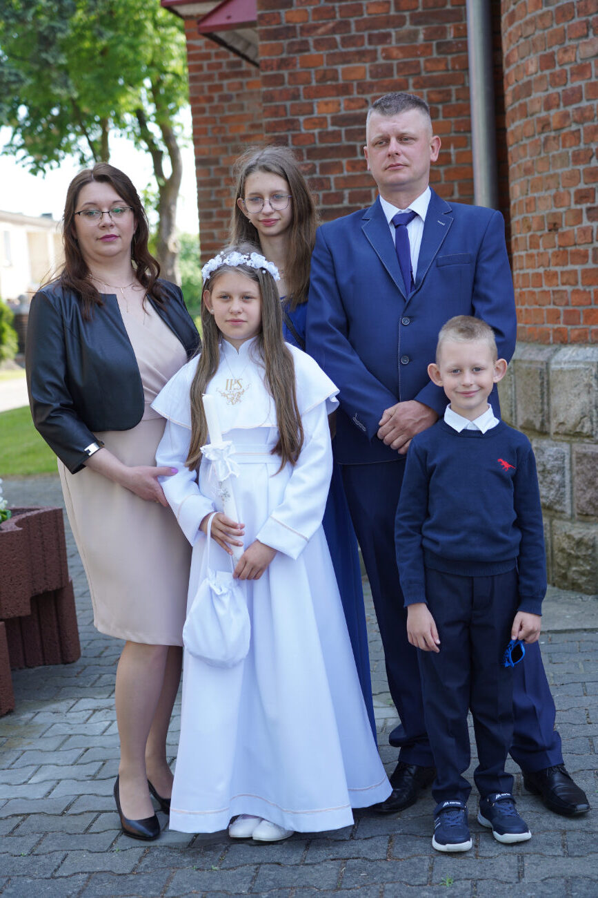 Komunia w Ostrowitem. Mamy zdjęcia